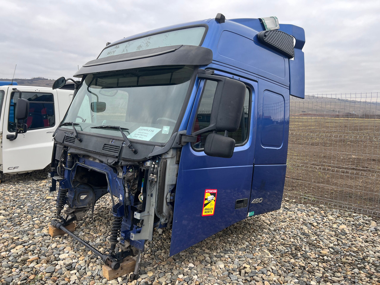 CABINA VOLVO FH13 GLOBETROTTER L2H2 - كابينة - شاحنة: صورة 2 CABINA VOLVO FH13 GLOBETROTTER L2H2 - كابينة - شاحنة: صورة 2