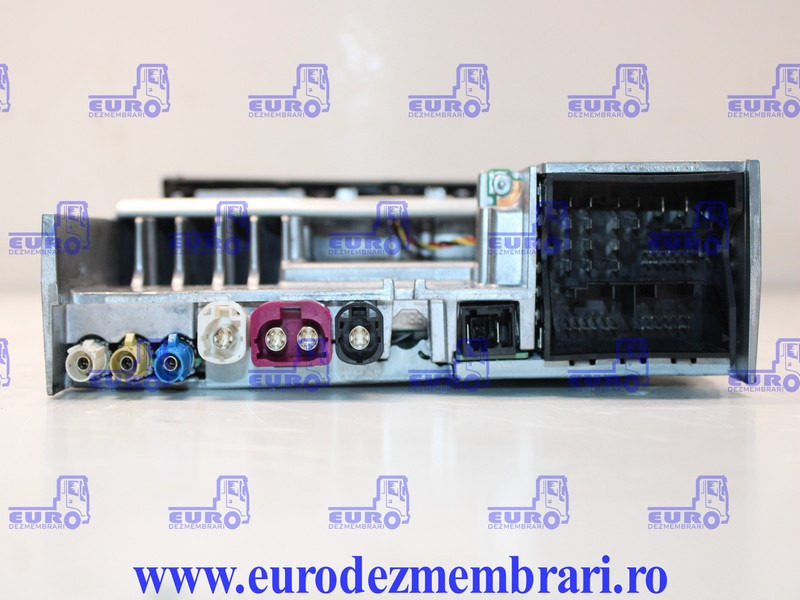 CALCULATOR UNITATE MULTIMEDIA MMTA3 MAN TGX TG3 81.28100.6085 - وحدة تحكم الكتروني - شاحنة: صورة 2 CALCULATOR UNITATE MULTIMEDIA MMTA3 MAN TGX TG3 81.28100.6085 - وحدة تحكم الكتروني - شاحنة: صورة 2