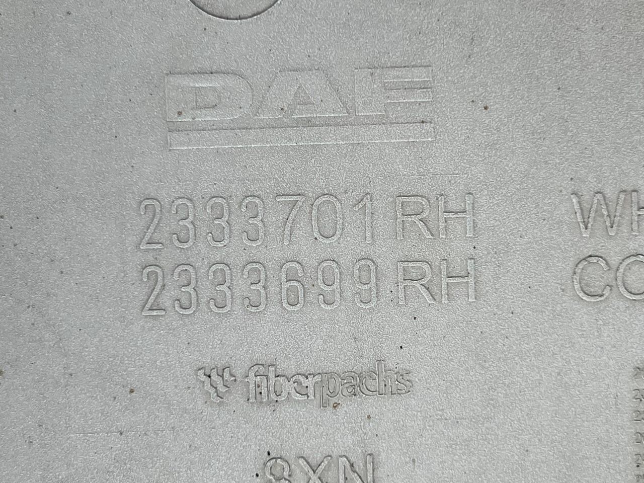 PARAVANT LATERAL DREAPTA DAF XF XG 2333701, 2333669 - هيكل السيارة الخارجية - شاحنة: صورة 3 PARAVANT LATERAL DREAPTA DAF XF XG 2333701, 2333669 - هيكل السيارة الخارجية - شاحنة: صورة 3