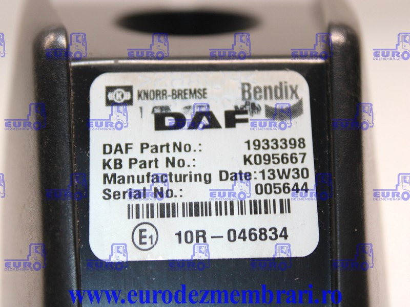 SENZOR RADAR DAF XF106 1933398, K095667 - جهاز استشعار - شاحنة: صورة 4 SENZOR RADAR DAF XF106 1933398, K095667 - جهاز استشعار - شاحنة: صورة 4