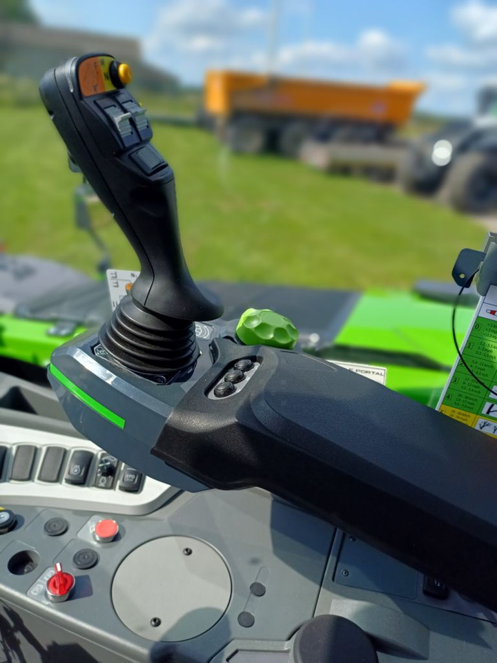 Merlo TF38.10 TT CS 136 - رافعة تلسكوبية: صورة 2 Merlo TF38.10 TT CS 136 - رافعة تلسكوبية: صورة 2