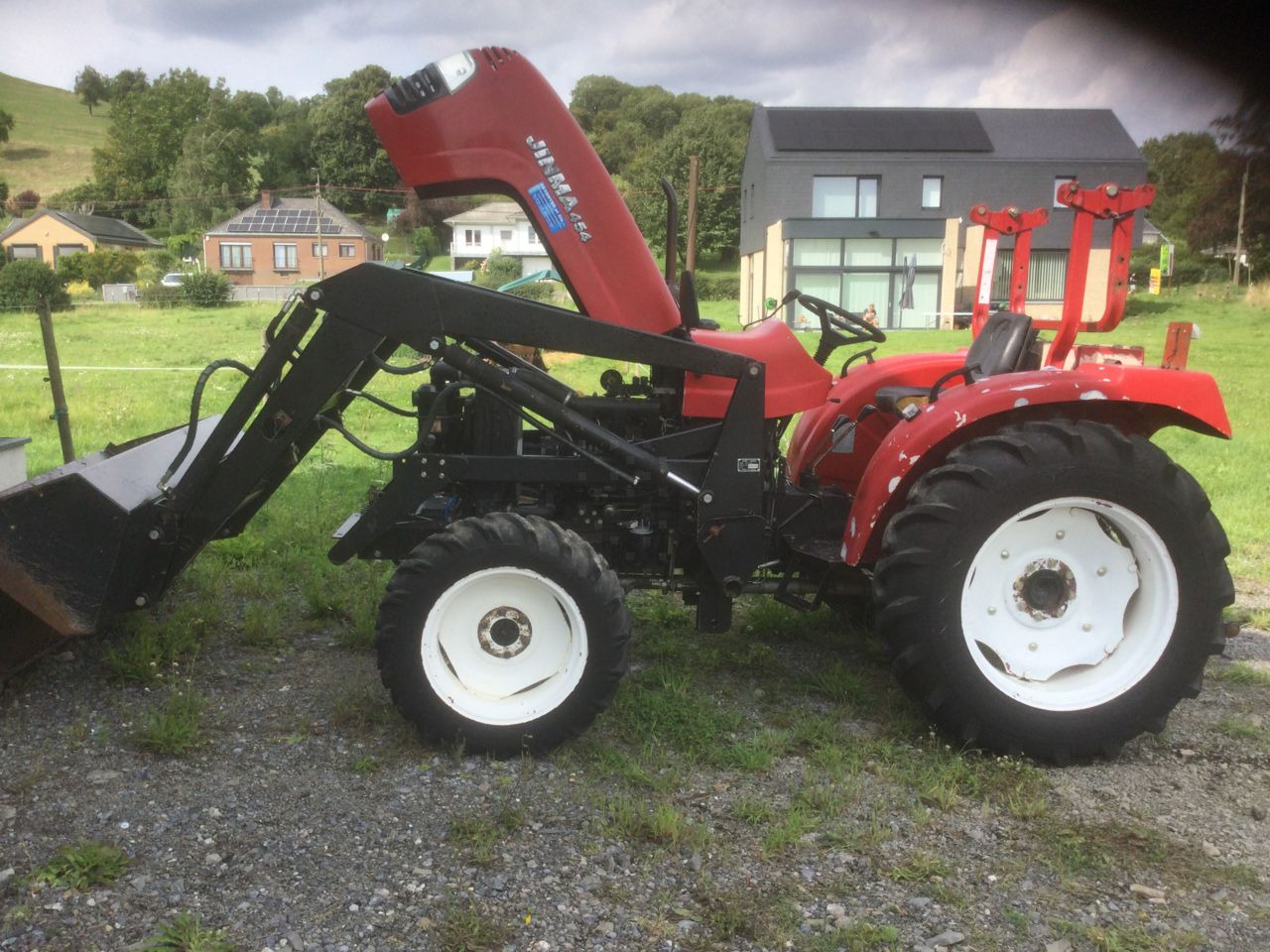 Jinma 454 - جرار: صورة 1 Jinma 454 - جرار: صورة 1