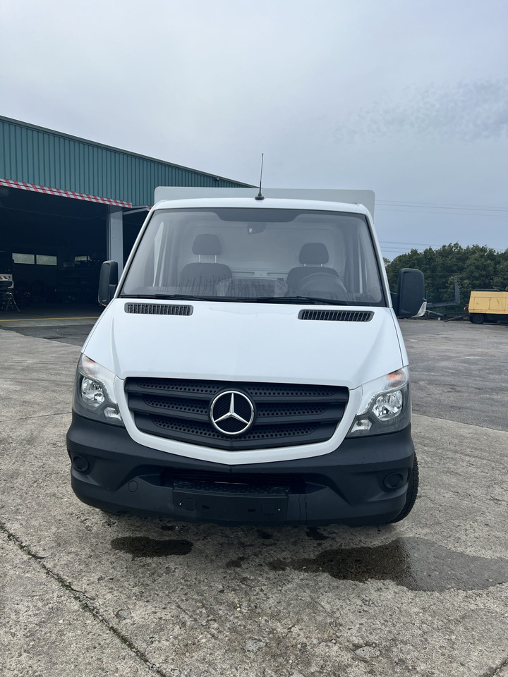 CAMION HELADERO 3.5T MERCEDES SPRINTER - شاحنة مُبرّدة للتوصيل: صورة 2 CAMION HELADERO 3.5T MERCEDES SPRINTER - شاحنة مُبرّدة للتوصيل: صورة 2