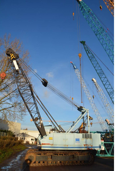 Hitachi KH 125-3 - رافعة مجنزرة: صورة 4 Hitachi KH 125-3 - رافعة مجنزرة: صورة 4