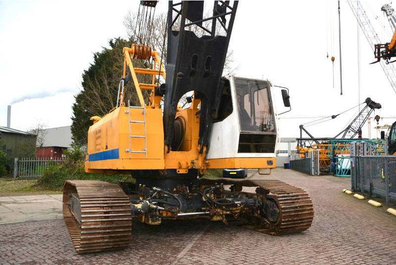 رافعة مجنزرة Liebherr HS 841 HD: صورة 9