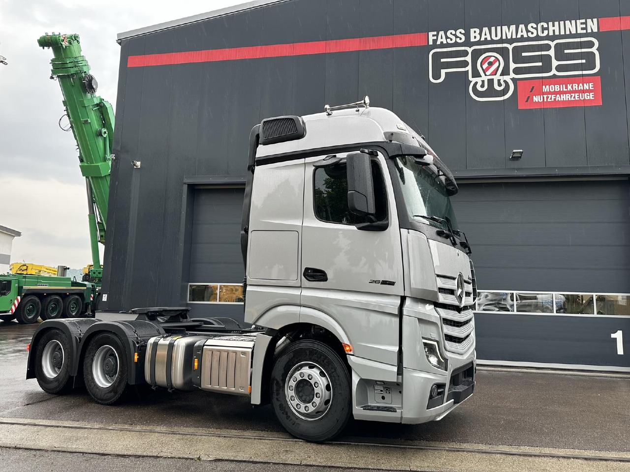 جديدة وحدة جر Mercedes Benz Actros 2652 LS 6x4 | NEUFAHRZEUGE | ZGG 120 to: صورة 12
