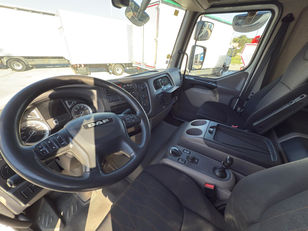 DAF LF 290 FA E6 (VAN) - شاحنة مقفلة: صورة 5 DAF LF 290 FA E6 (VAN) - شاحنة مقفلة: صورة 5