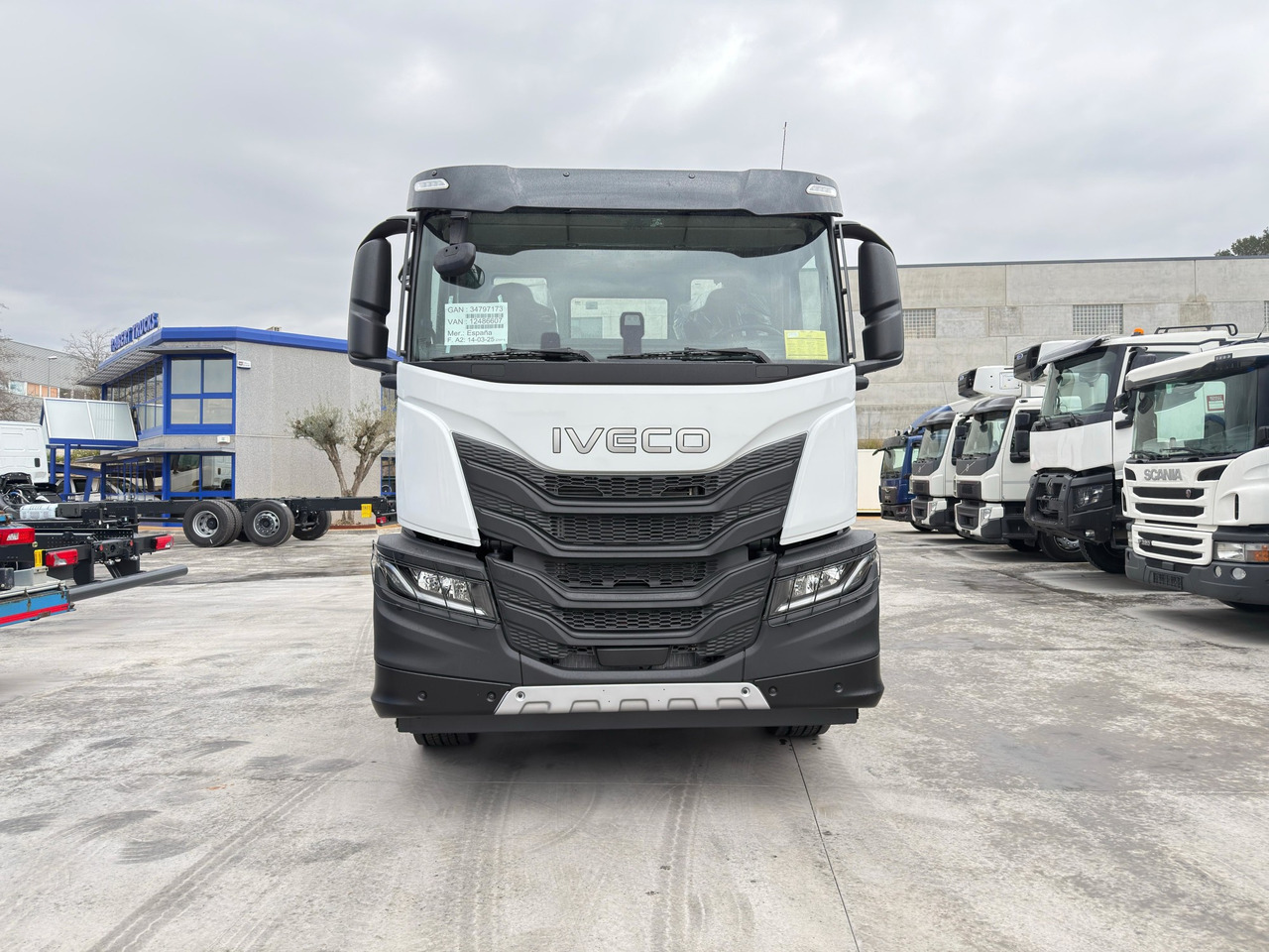 IVECO AD280X46 YPS ON X-Way E6 (Chassis) - شاحنة هيكل كابينة: صورة 3 IVECO AD280X46 YPS ON X-Way E6 (Chassis) - شاحنة هيكل كابينة: صورة 3