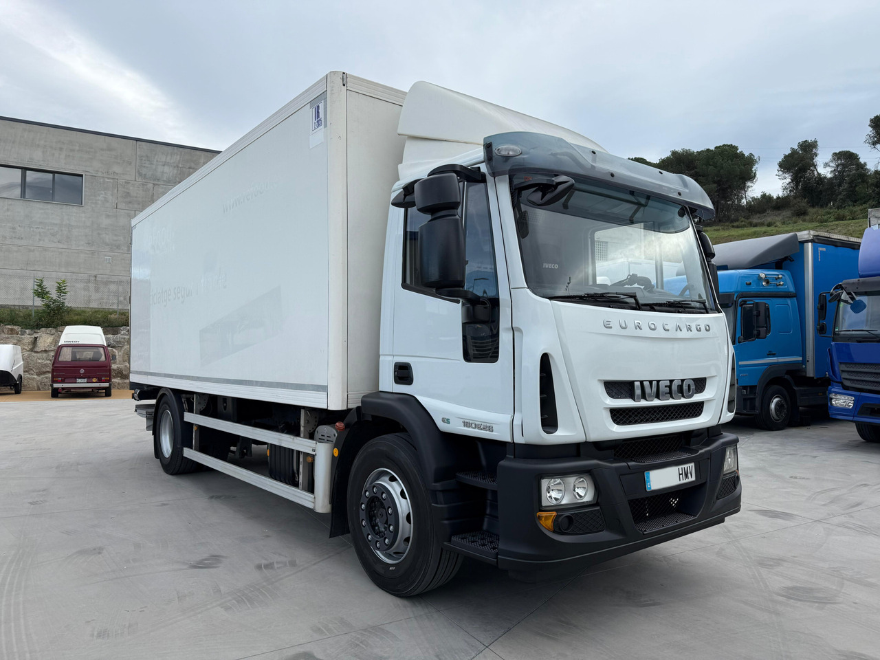 IVECO ML180E28P Eurocargo E5 (Isothermal) - شاحنة صندوق متساوي: صورة 2 IVECO ML180E28P Eurocargo E5 (Isothermal) - شاحنة صندوق متساوي: صورة 2