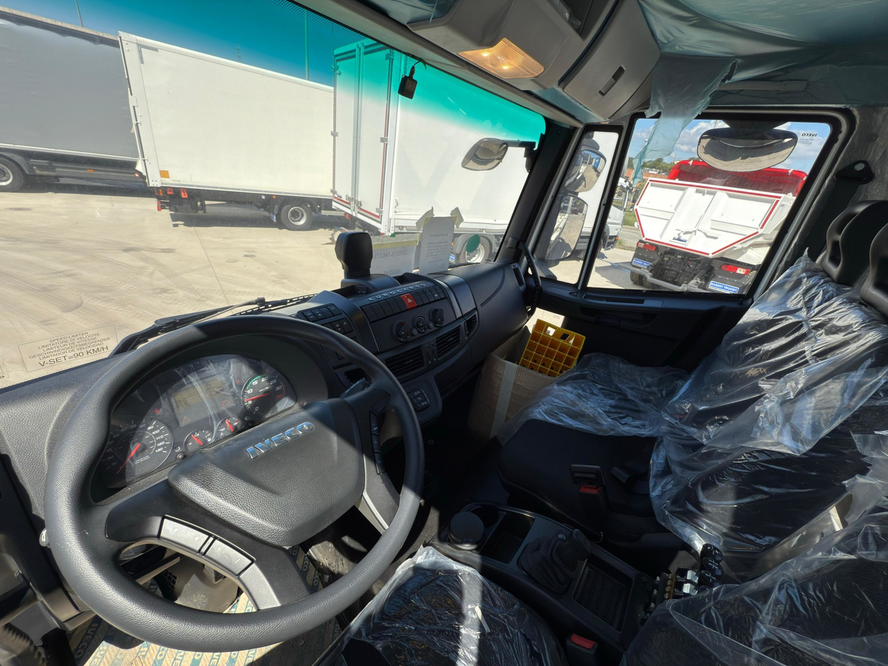 IVECO ML190E28L Eurocargo E6 (Track Equipment) - شاحنة نقل المخلفات: صورة 5 IVECO ML190E28L Eurocargo E6 (Track Equipment) - شاحنة نقل المخلفات: صورة 5