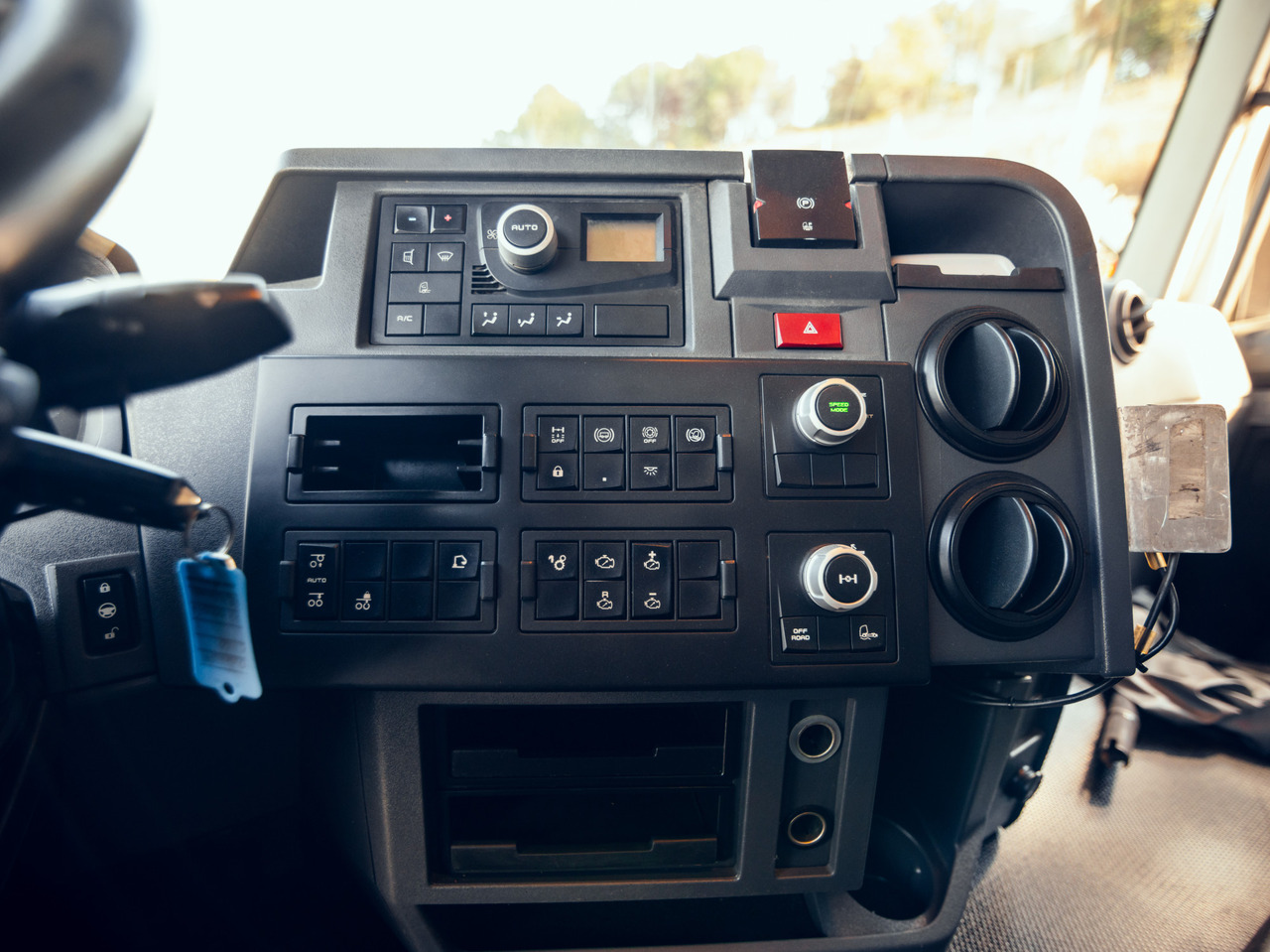 شاحنة هيكل كابينة RENAULT C460 E6 (Chassis): صورة 9 شاحنة هيكل كابينة RENAULT C460 E6 (Chassis): صورة 9