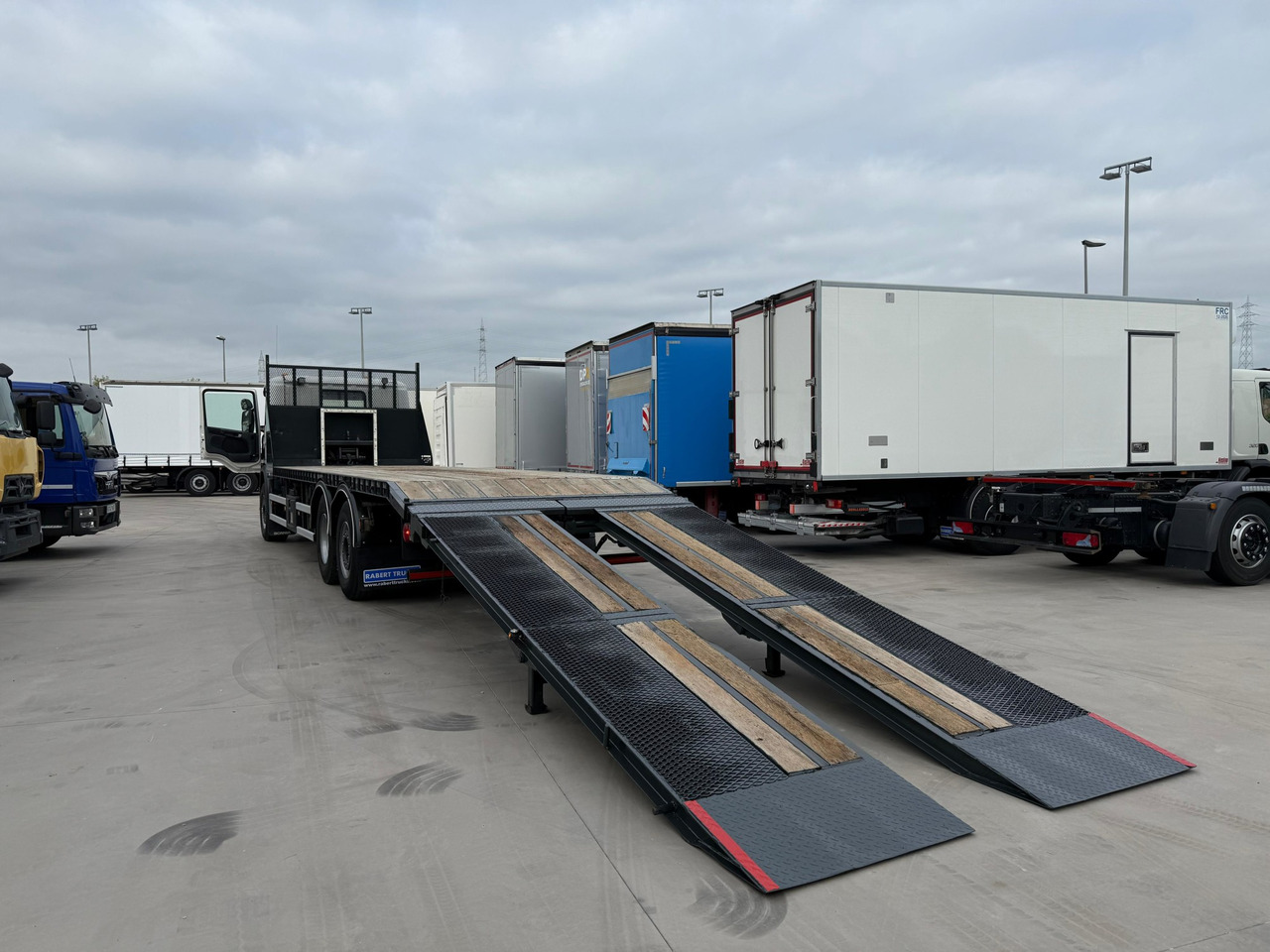 SCANIA P410 E6 (Platform) - شاحنة نقل سيارات شاحنة: صورة 5 SCANIA P410 E6 (Platform) - شاحنة نقل سيارات شاحنة: صورة 5