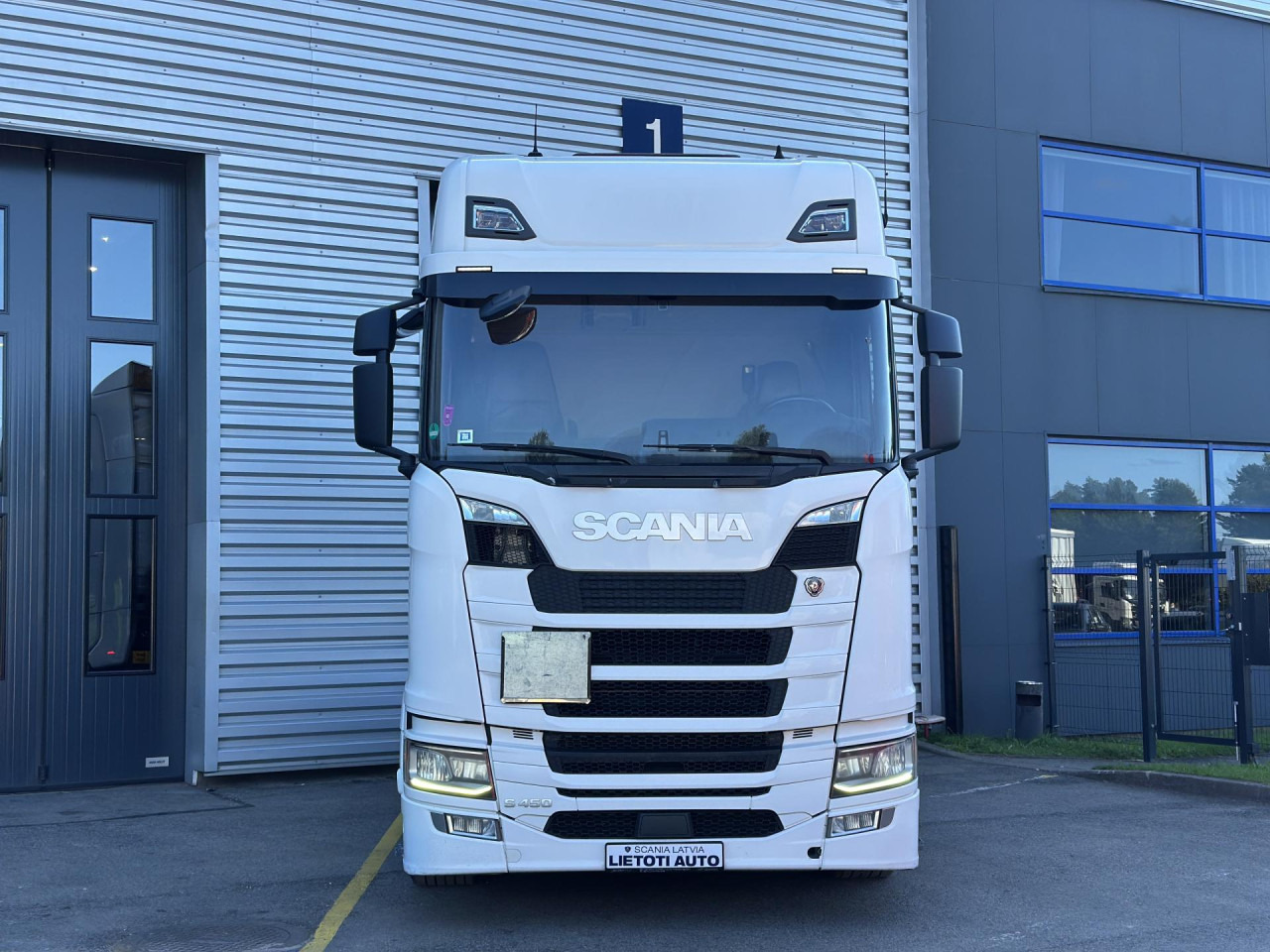 SCANIA S 450 A4x2EB - وحدة جر: صورة 3 SCANIA S 450 A4x2EB - وحدة جر: صورة 3