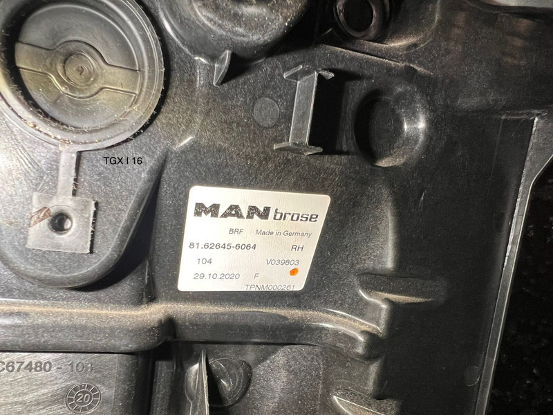 MAN - محرك رفع النافذة: صورة 3 MAN - محرك رفع النافذة: صورة 3