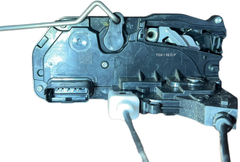 MAN - هيكل السيارة الخارجية: صورة 3 MAN - هيكل السيارة الخارجية: صورة 3