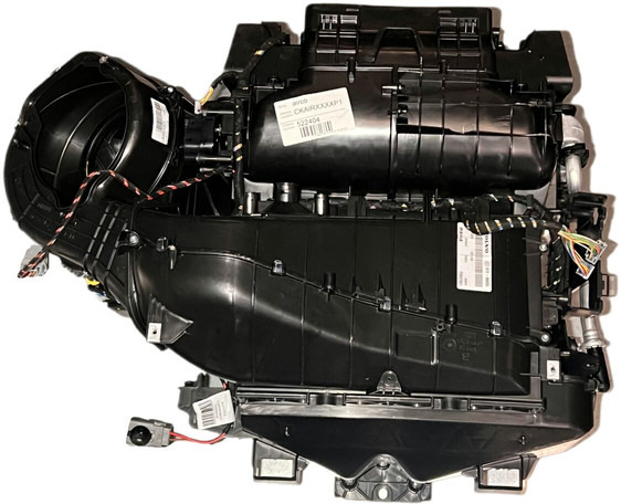 Volvo Aero - جزء تكييف الهواء: صورة 3 Volvo Aero - جزء تكييف الهواء: صورة 3