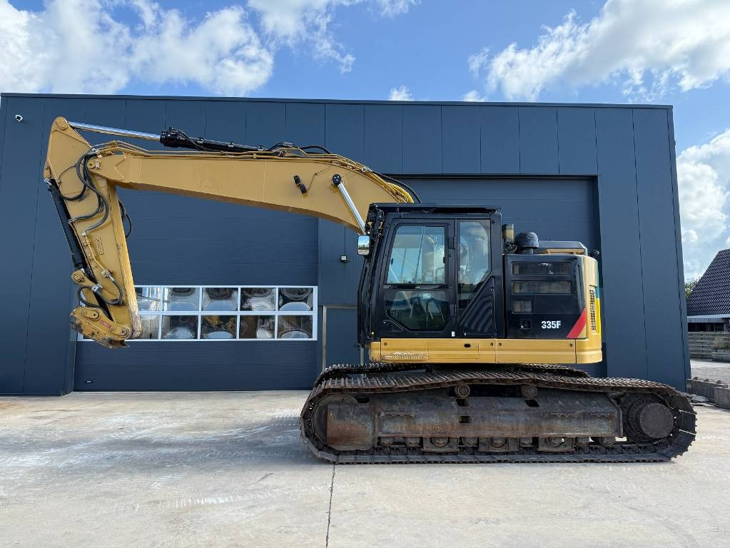 CAT 335 F L CR - حفار زحاف: صورة 1 CAT 335 F L CR - حفار زحاف: صورة 1