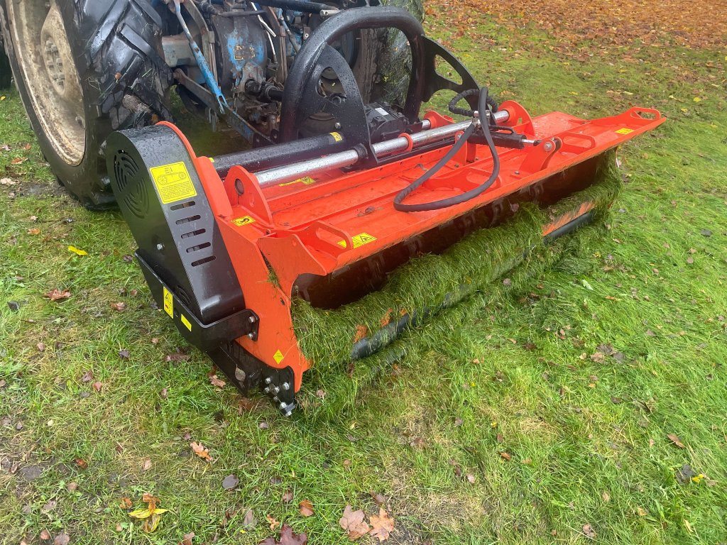 Agri Implement Menasor 200HA-T - التقطيع جزازة: صورة 1 Agri Implement Menasor 200HA-T - التقطيع جزازة: صورة 1