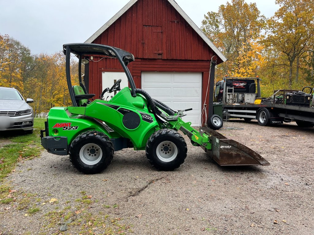 Avant 523 Optidrive med tillbehör - شيول صغير: صورة 4 Avant 523 Optidrive med tillbehör - شيول صغير: صورة 4