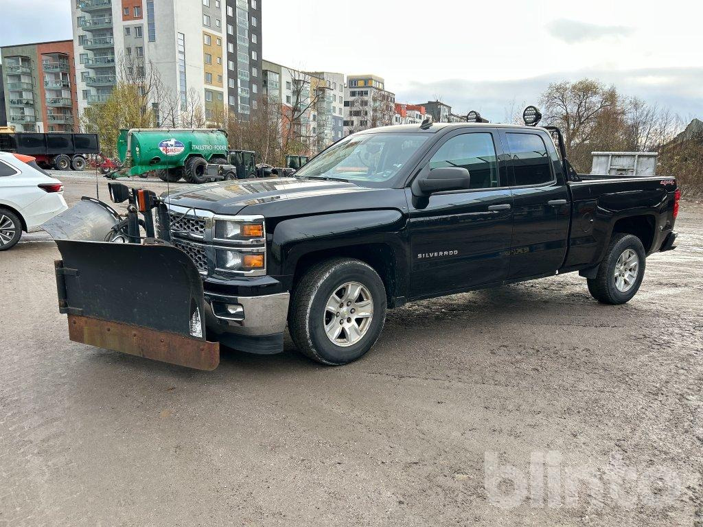 CHEVROLET SILVERADO - شاحنة التوصيل: صورة 1 CHEVROLET SILVERADO - شاحنة التوصيل: صورة 1