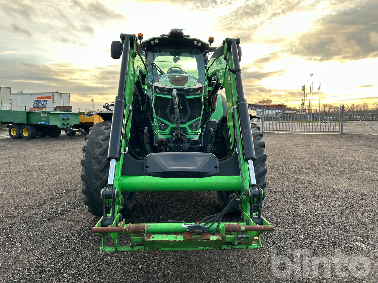 DEUTZ-FAHR - جرار: صورة 3 DEUTZ-FAHR - جرار: صورة 3