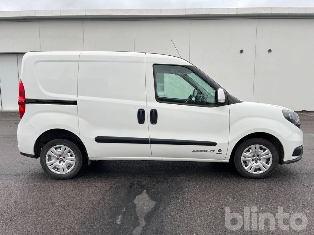 FIAT DOBLO - شاحنة التوصيل: صورة 4 FIAT DOBLO - شاحنة التوصيل: صورة 4