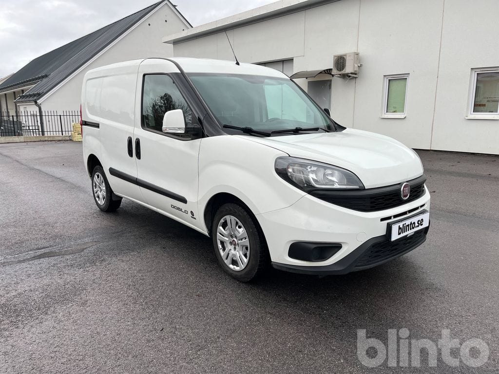 FIAT DOBLO - شاحنة التوصيل: صورة 3 FIAT DOBLO - شاحنة التوصيل: صورة 3