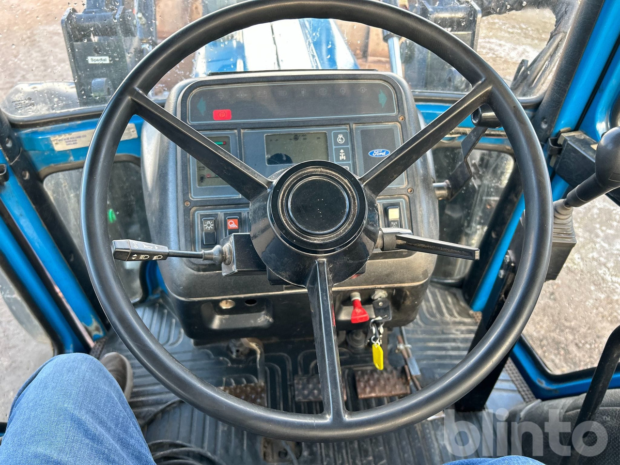 جرار FORD 6410 4WD: صورة 42