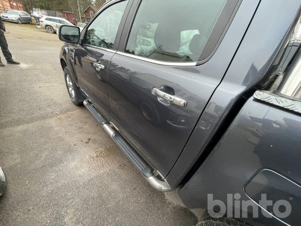 شاحنة البيك أب FORD Ranger 4WD: صورة 17