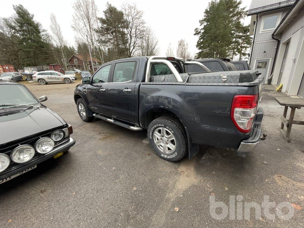 شاحنة البيك أب FORD Ranger 4WD: صورة 8