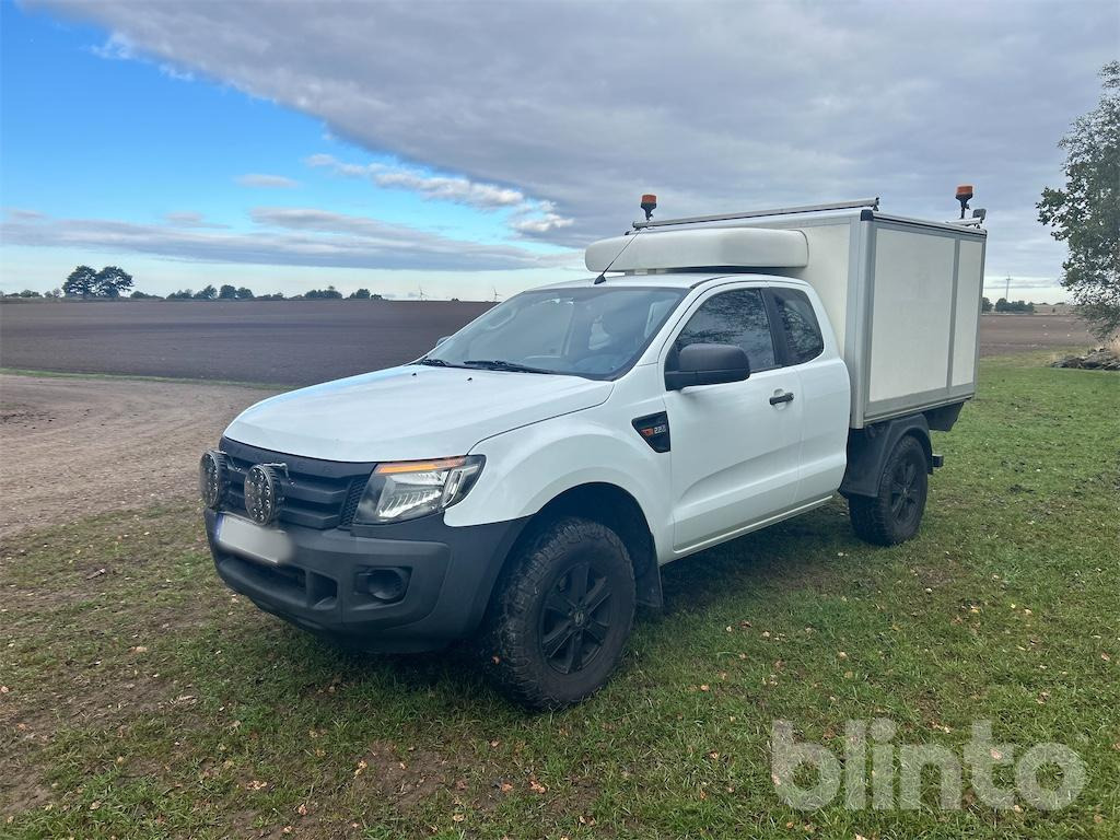 FORD Ranger - شاحنة التوصيل: صورة 2 FORD Ranger - شاحنة التوصيل: صورة 2