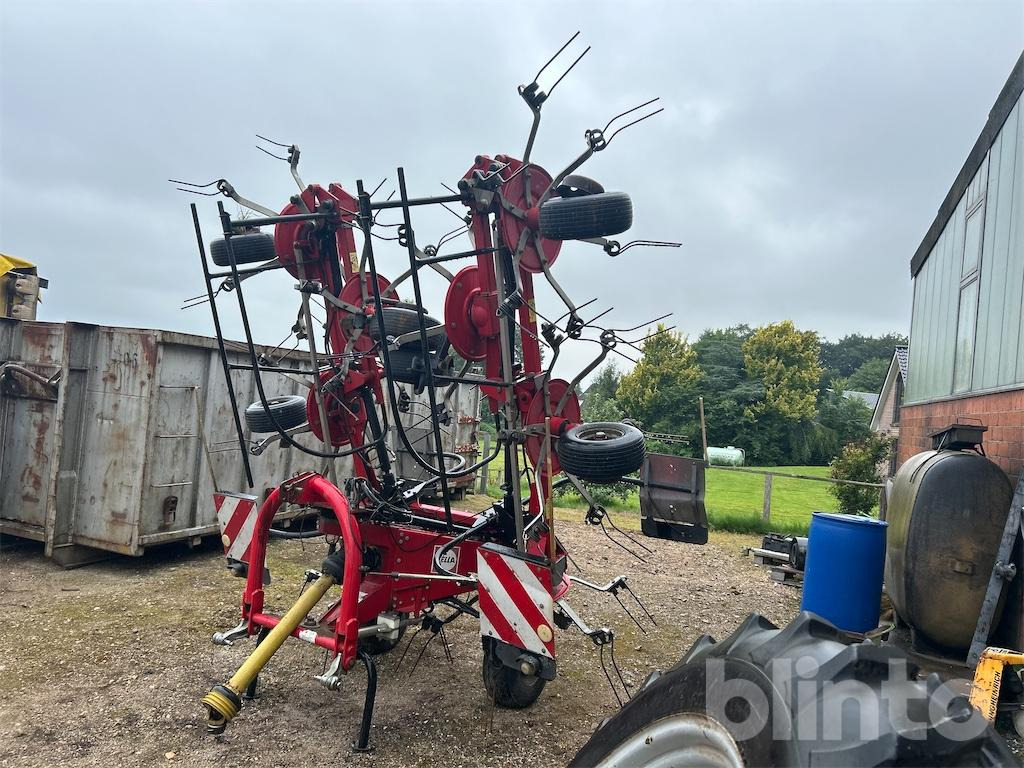 Fella TH 8608 D (2013) - آلة تيبيس العشب/ آلة جمع العشب: صورة 4 Fella TH 8608 D (2013) - آلة تيبيس العشب/ آلة جمع العشب: صورة 4