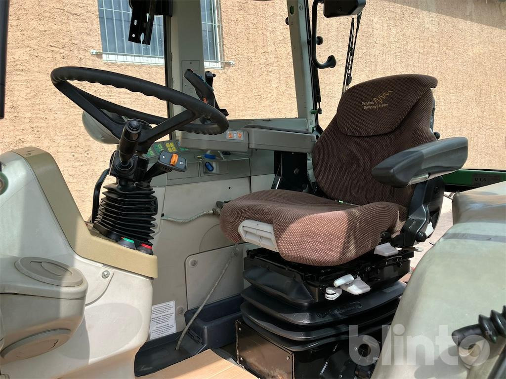 جرار Fendt 924 Vario TMS (2004): صورة 28 جرار Fendt 924 Vario TMS (2004): صورة 28