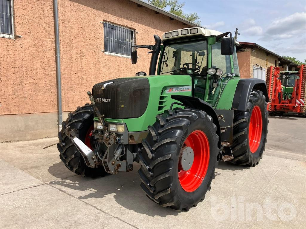 Fendt 924 Vario TMS (2004) - جرار: صورة 1 Fendt 924 Vario TMS (2004) - جرار: صورة 1