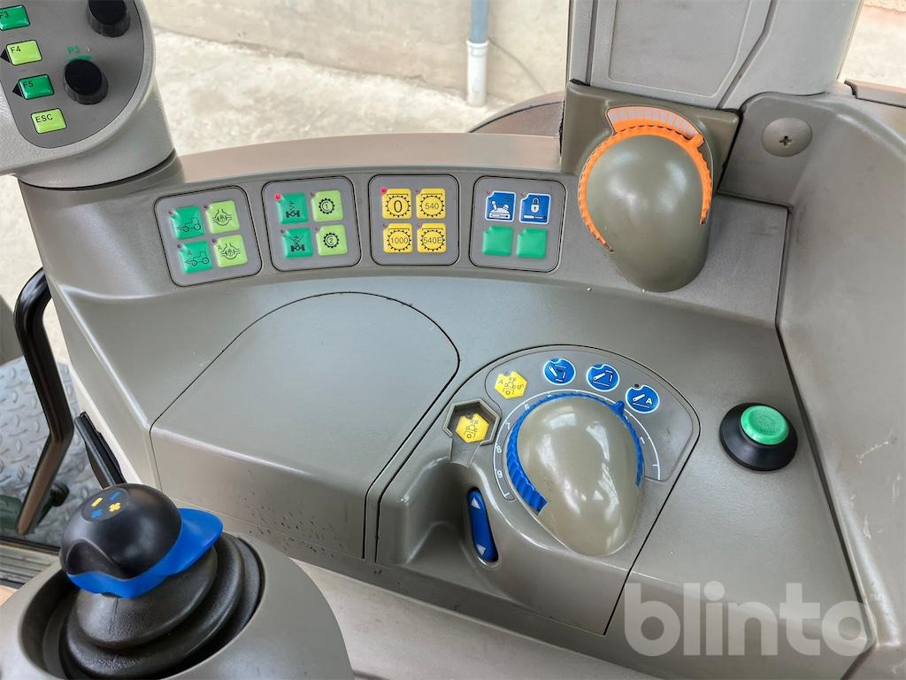 جرار Fendt 924 Vario TMS (2004): صورة 36 جرار Fendt 924 Vario TMS (2004): صورة 36