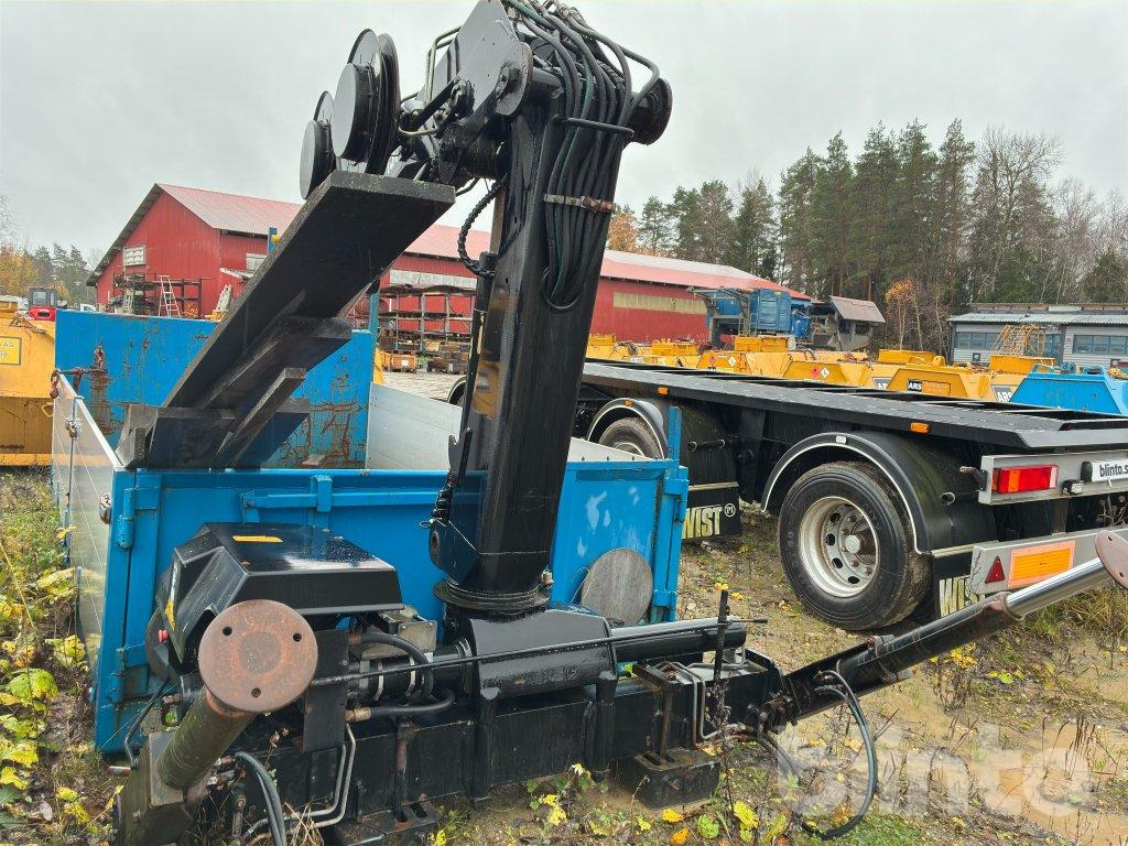 HIAB 135 - جسم الشاحنة المسطحة: صورة 3 HIAB 135 - جسم الشاحنة المسطحة: صورة 3