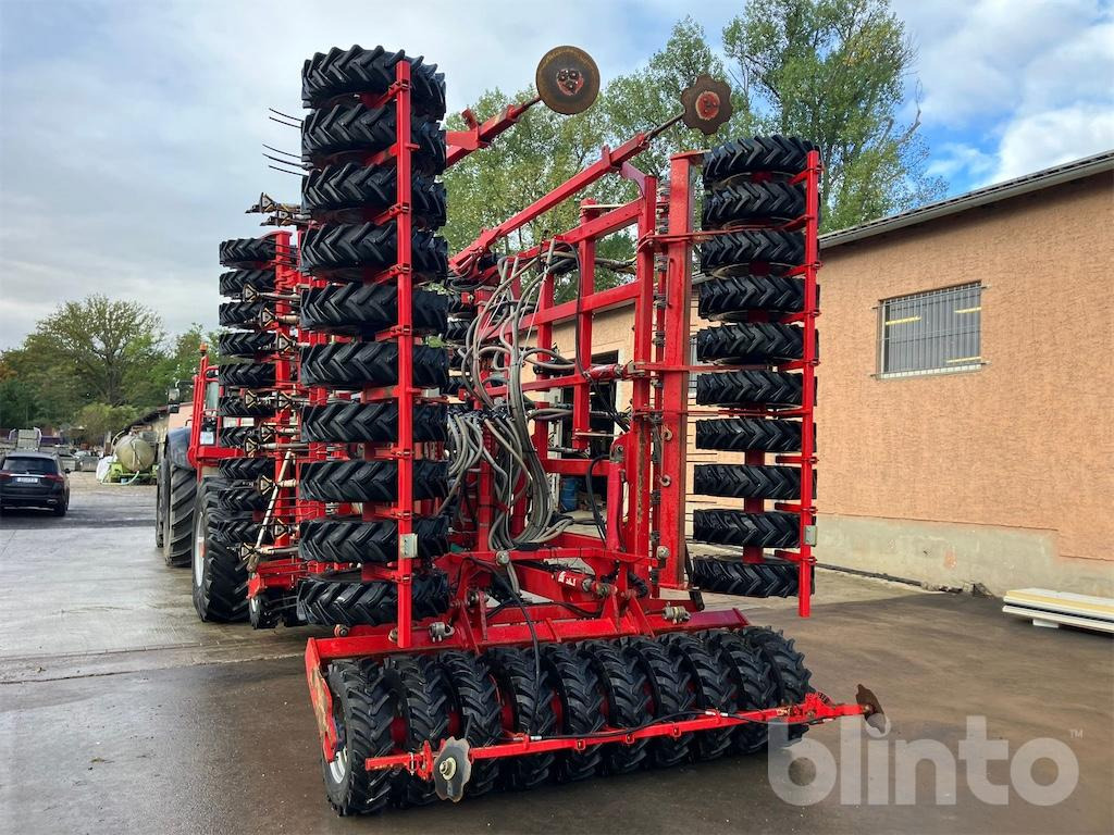 Horsch Sprinter 9 SW (2012) - آلة البذار متعددة الوظائف: صورة 2 Horsch Sprinter 9 SW (2012) - آلة البذار متعددة الوظائف: صورة 2
