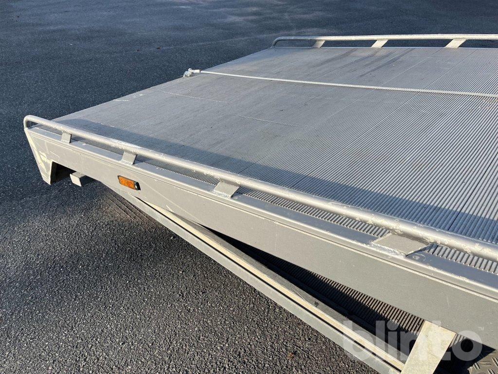 شاحنة جرار صغيرة, نصف مقطورة نقل السيارات IVECO DAILY 35C15: صورة 47