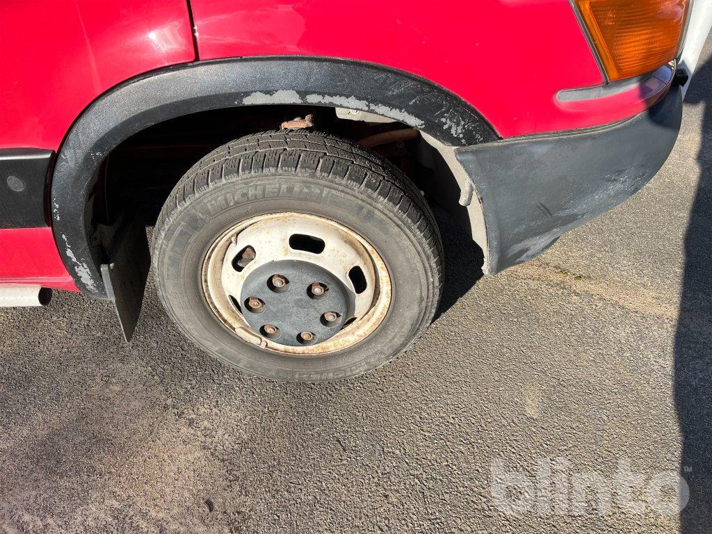 شاحنة جرار صغيرة, نصف مقطورة نقل السيارات IVECO DAILY 35C15: صورة 23