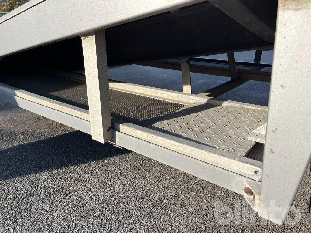 شاحنة جرار صغيرة, نصف مقطورة نقل السيارات IVECO DAILY 35C15: صورة 46