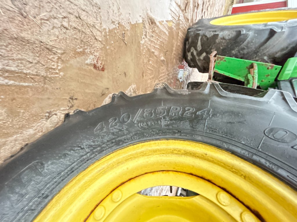 جرار JOHN DEERE 6320E: صورة 13 جرار JOHN DEERE 6320E: صورة 13