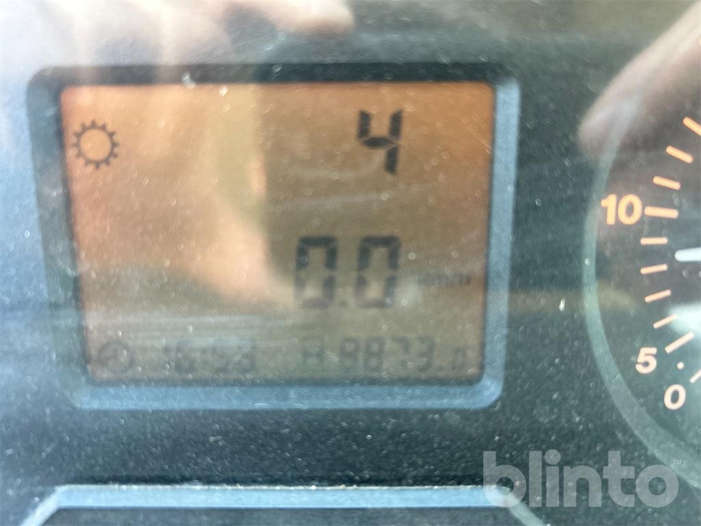 John Deere 6320 (2004) - جرار: صورة 5 John Deere 6320 (2004) - جرار: صورة 5