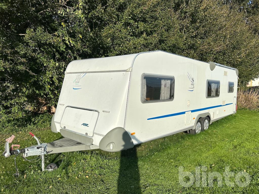 KNAUS AZUR 750 - كرفان سحب: صورة 1 KNAUS AZUR 750 - كرفان سحب: صورة 1