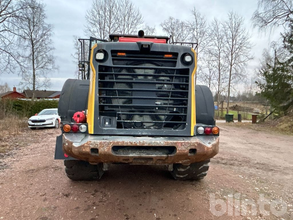 Komatsu WA470-8 - اللودر بعجل: صورة 5 Komatsu WA470-8 - اللودر بعجل: صورة 5