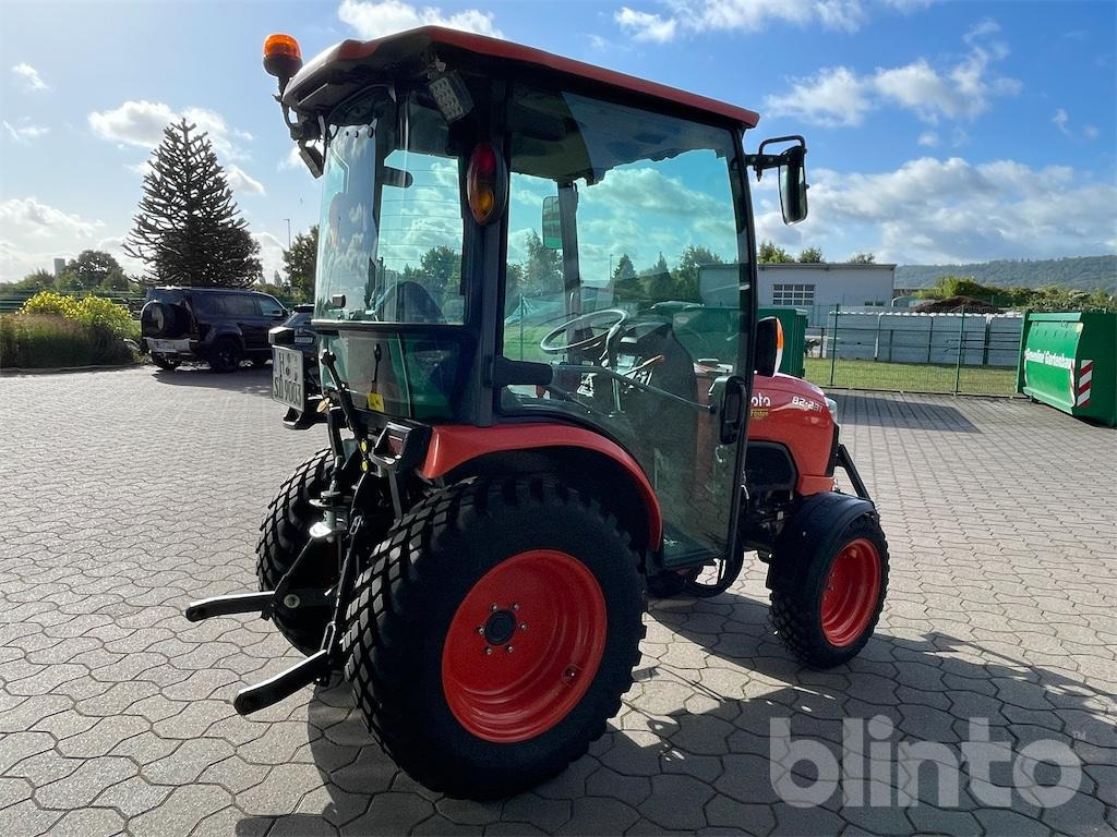 Kubota B2231 HC (Allrad) - جرار: صورة 3 Kubota B2231 HC (Allrad) - جرار: صورة 3