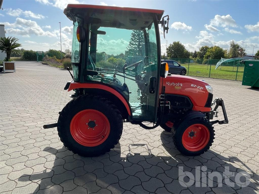 Kubota B2231 HC (Allrad) - جرار: صورة 2 Kubota B2231 HC (Allrad) - جرار: صورة 2