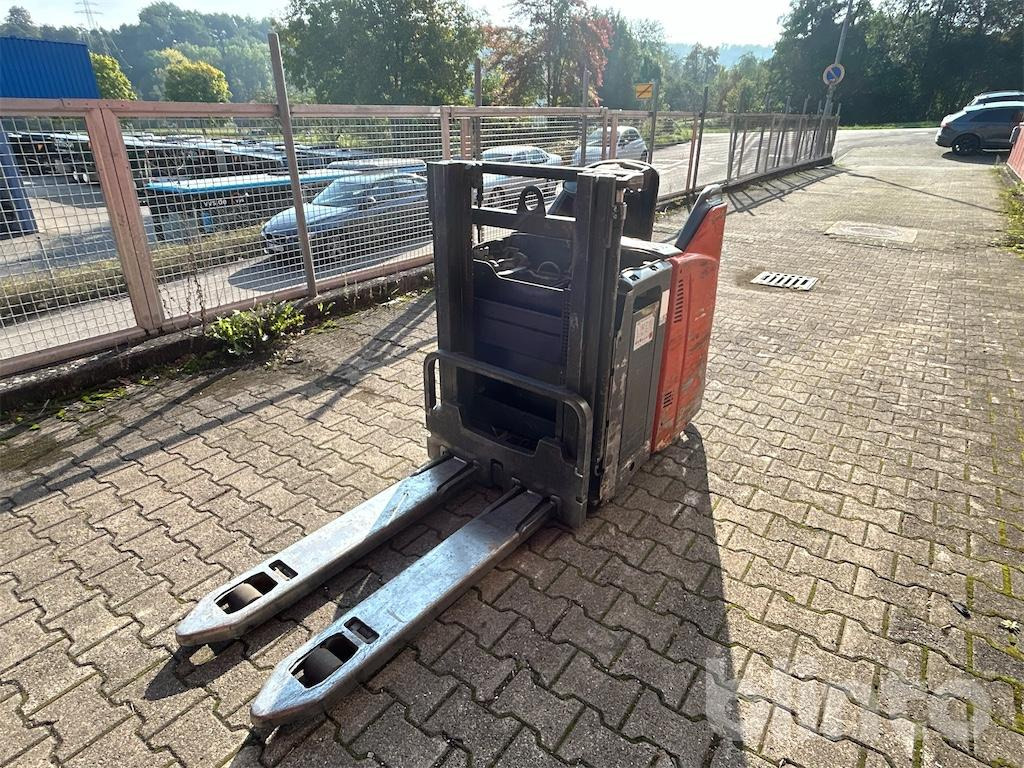 Linde L12L SP - آلة التكديس: صورة 1 Linde L12L SP - آلة التكديس: صورة 1
