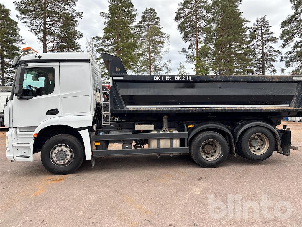 MERCEDES-BENZ 963-0-C - شاحنة قلاب: صورة 2 MERCEDES-BENZ 963-0-C - شاحنة قلاب: صورة 2