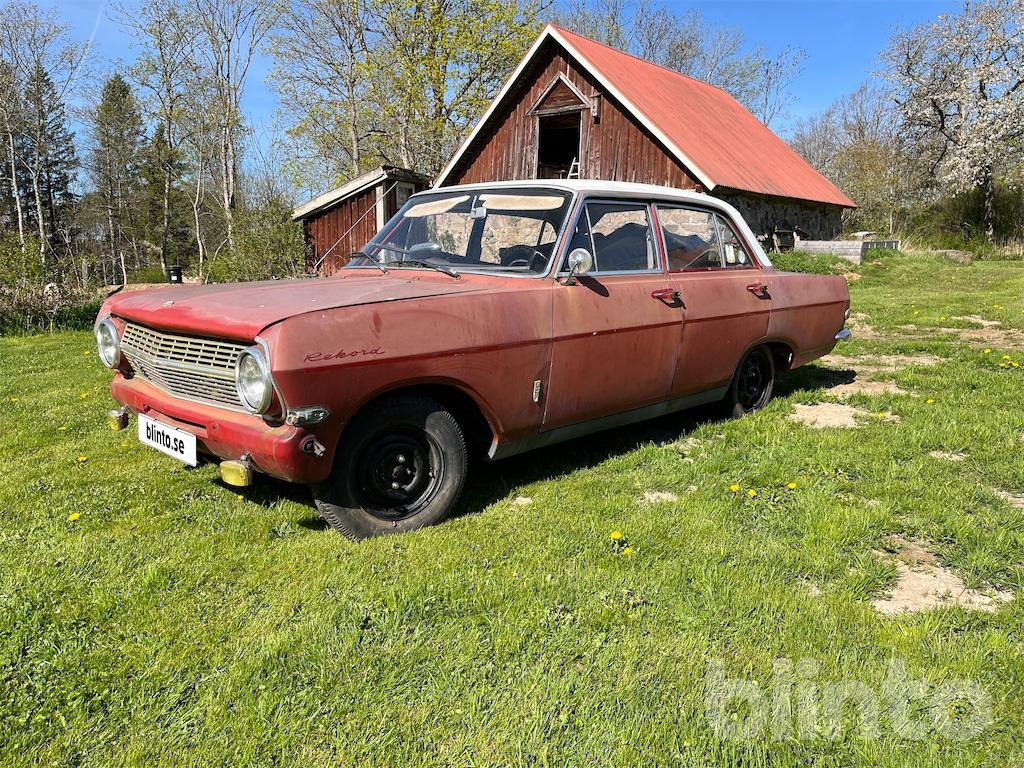 OPEL REKORD 1700 - سيارة: صورة 1 OPEL REKORD 1700 - سيارة: صورة 1