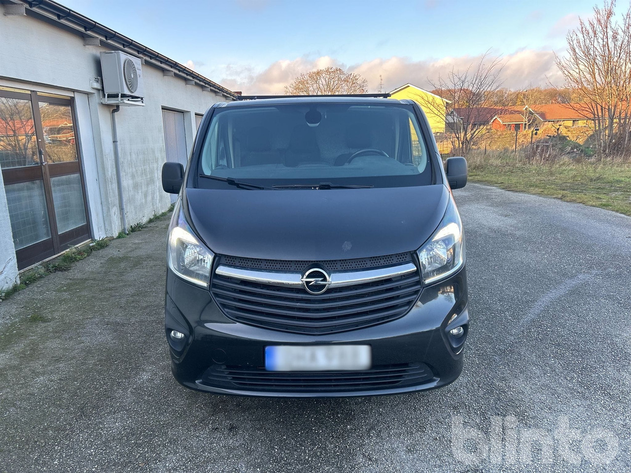 OPEL Vivaro - 9.900mil - Leasbar - شاحنة التوصيل: صورة 2 OPEL Vivaro - 9.900mil - Leasbar - شاحنة التوصيل: صورة 2